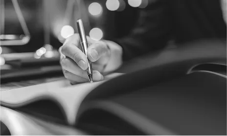 hand writing using pen