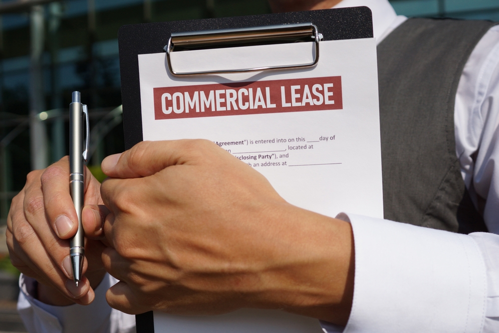 Commercial Lease Agreement is shown as business and financial